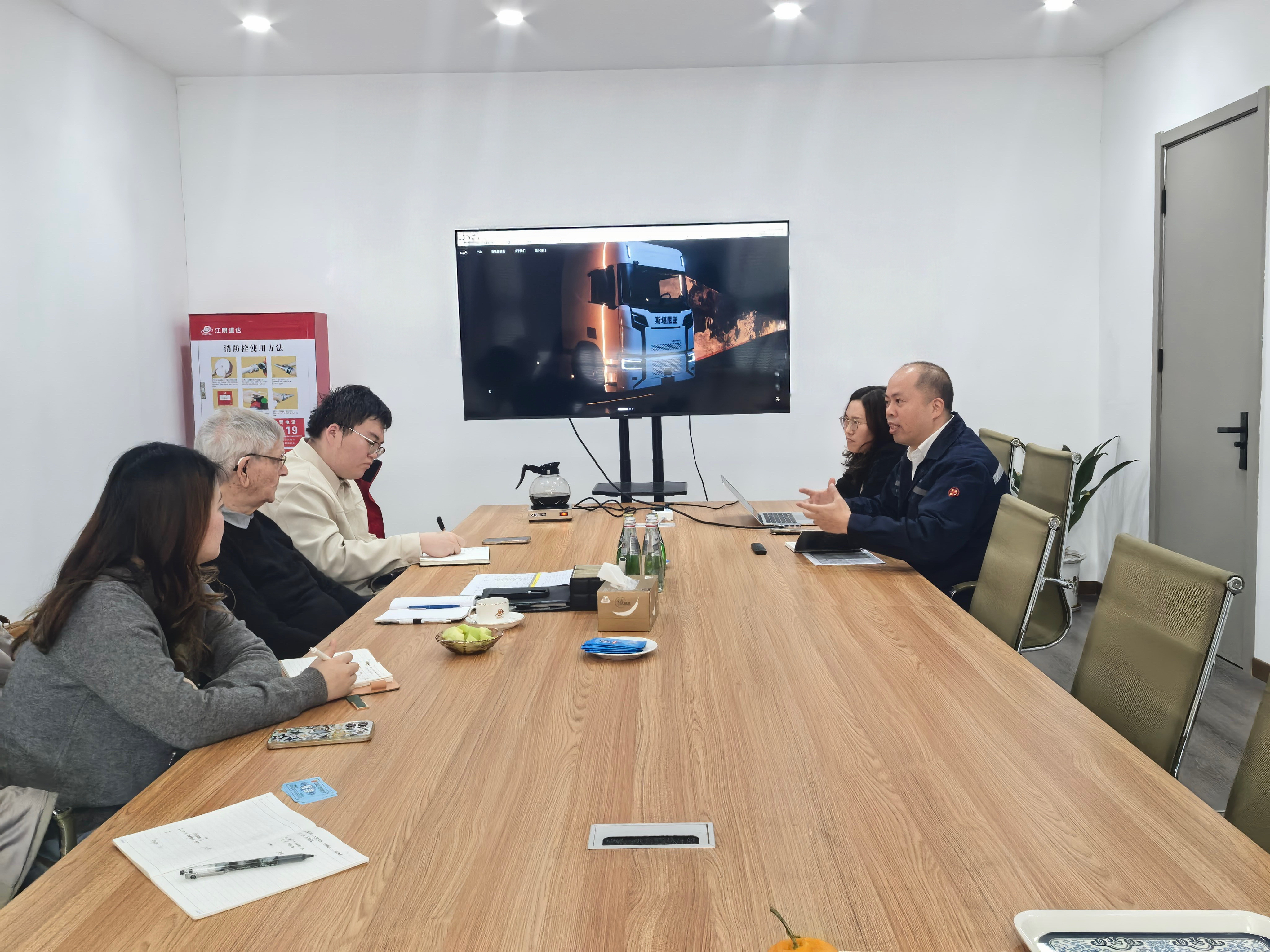 1774510738351040122.jpg 1774510738351040122.jpg